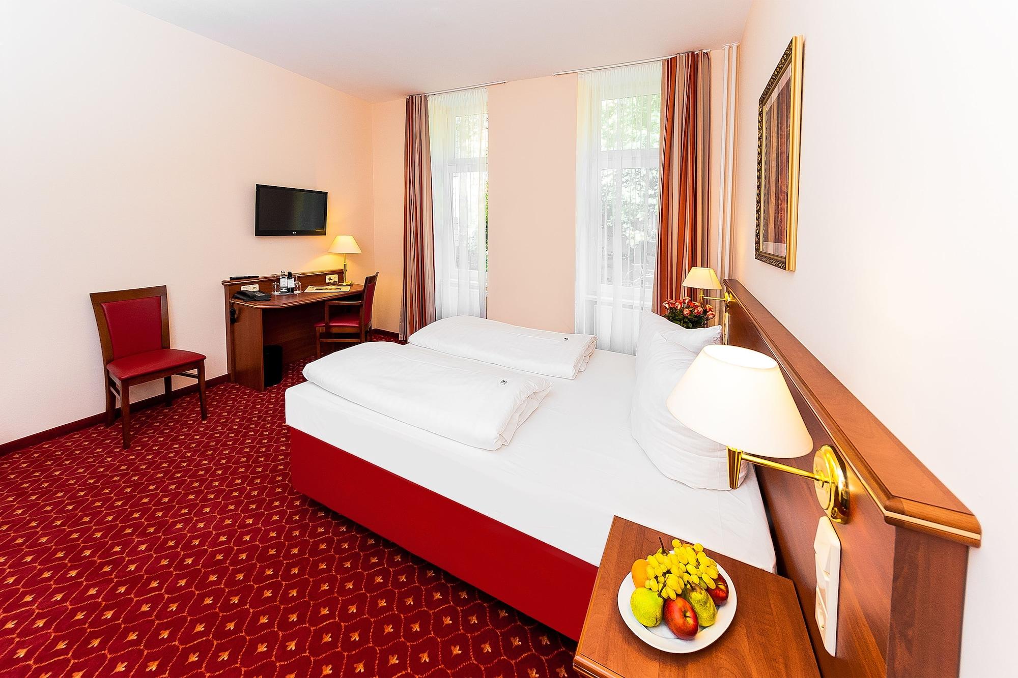 Hotel & Apartments Zarenhof Berlin Friedrichshain Dış mekan fotoğraf