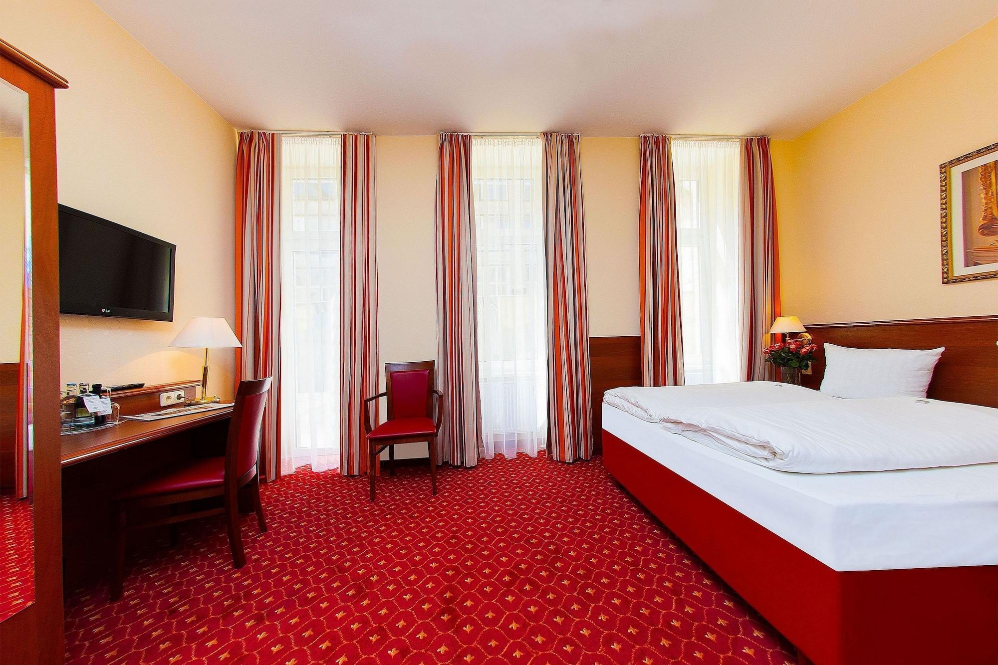 Hotel & Apartments Zarenhof Berlin Friedrichshain Dış mekan fotoğraf